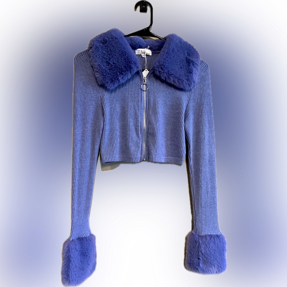 Softest sweater crop top!
